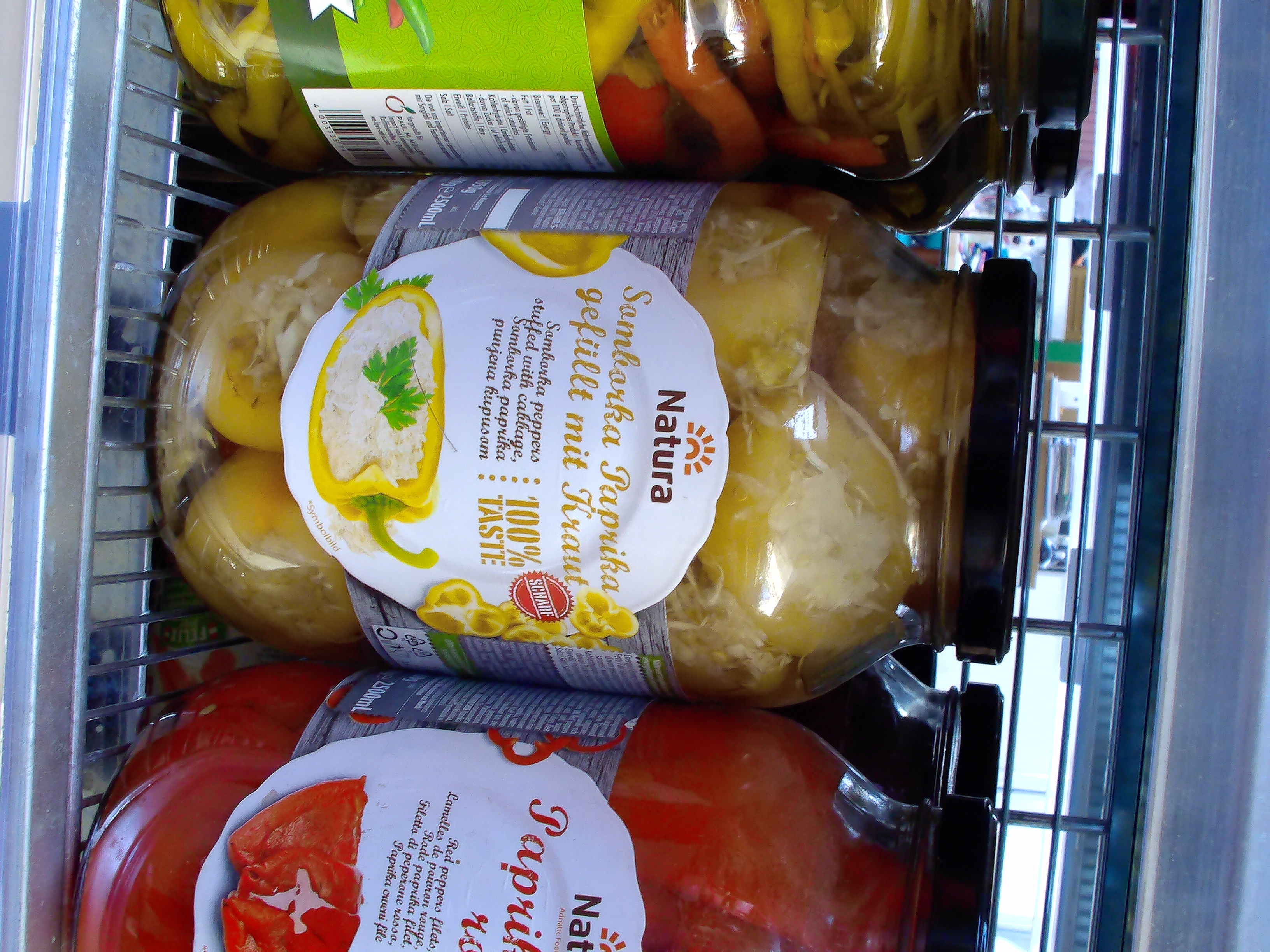 Paprika gefüllt mit Kraut